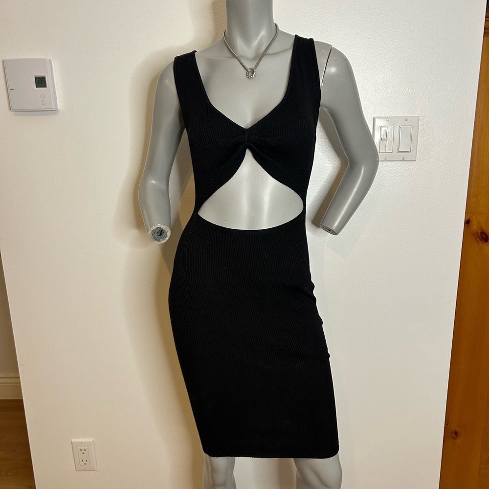 Revamped Chic Black Knit Midi Dress❤️L